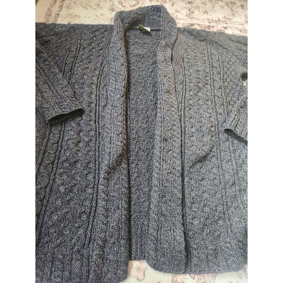 Shannon Woolen Mills Women's Sz. 2X Grey Cableknit Wool Cardigan Sweater - Picture 4 of 7